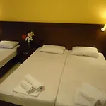Zachos 公寓式酒店 特劳洛斯